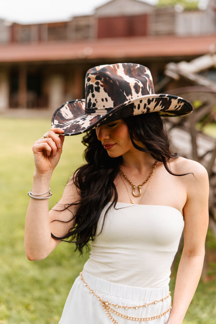 Ellie Cow Print Texana