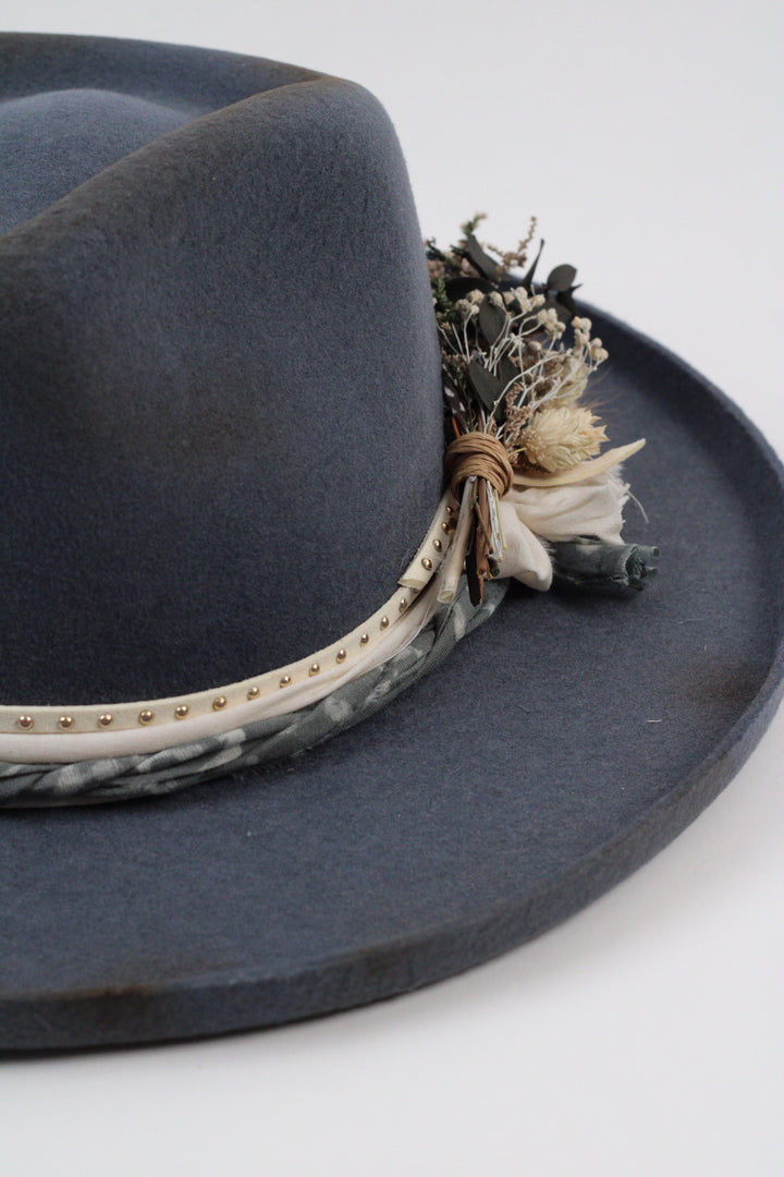 Magnolia Pencil brim - Stone Blue