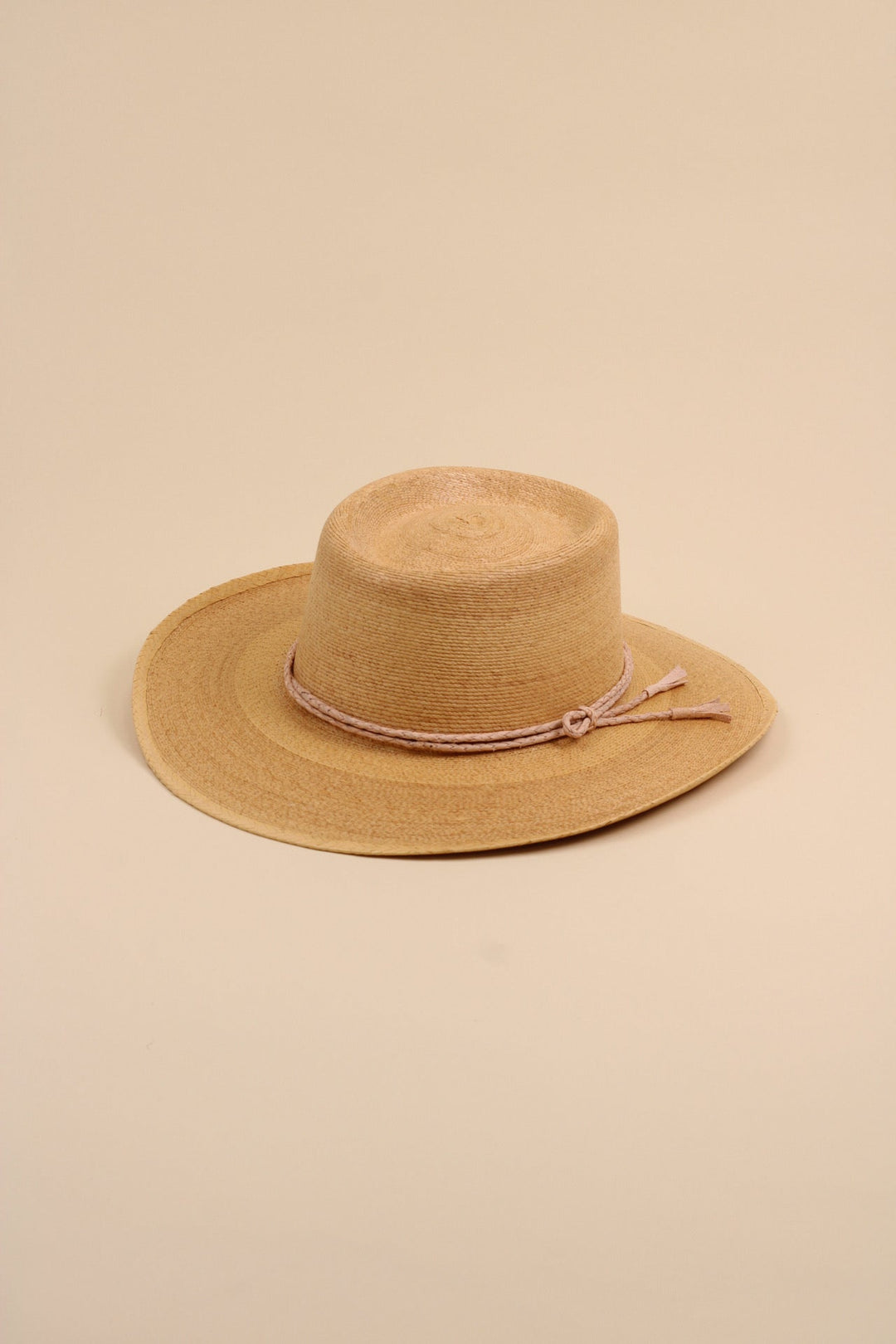 Cabo Fine Palm Leaf Gambler - Tan