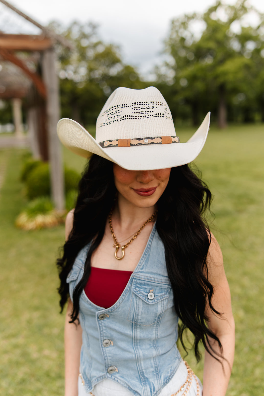 The Odessa Unisex Bull Rider Straw Cowboy Hat - Ivory