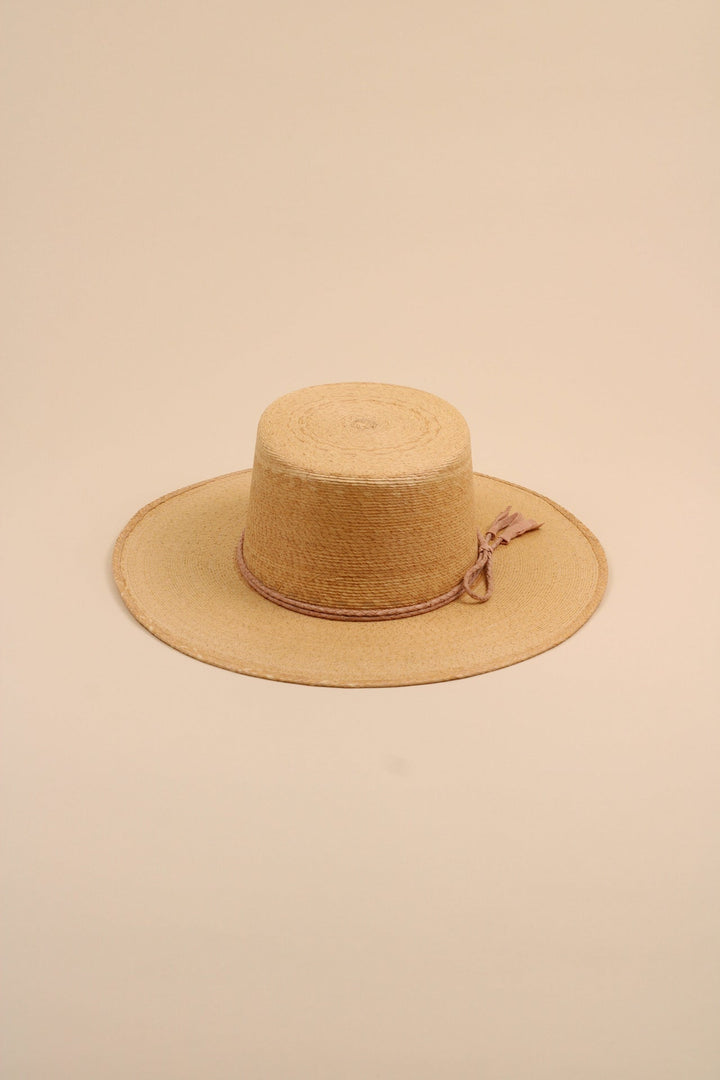 Cabo Fine Palm Leaf Flat Top - Tan