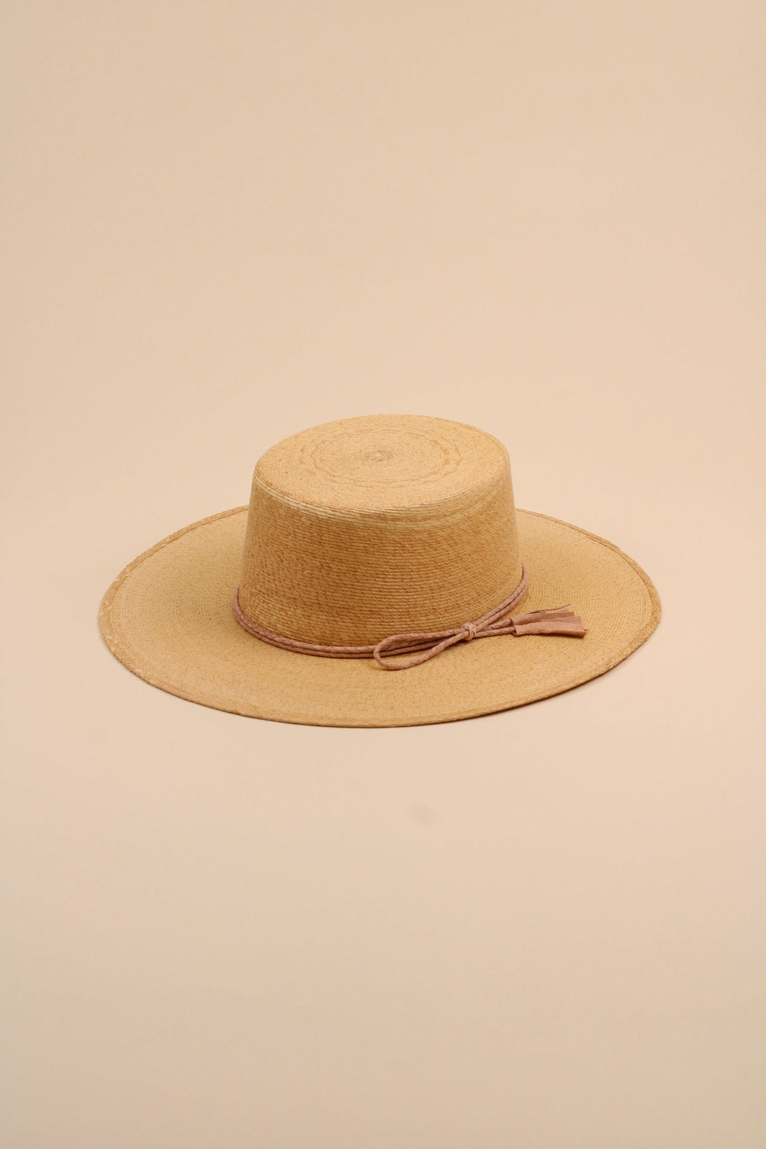 Cabo Fine Palm Leaf Flat Top - Tan