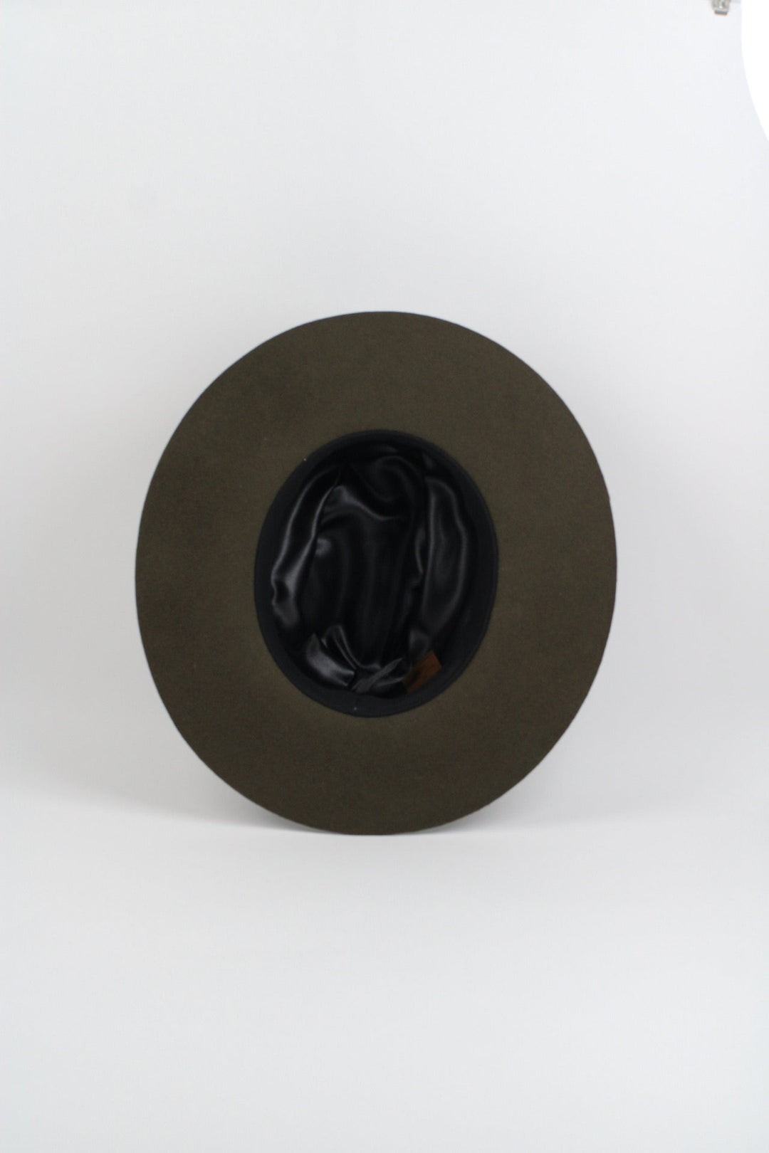 The Rowan Rancher - Olive