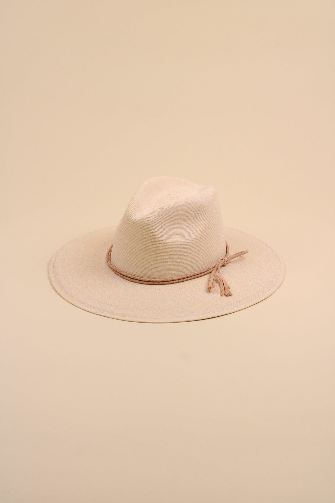Cabo Fine Palm Leaf Rancher - Ivory