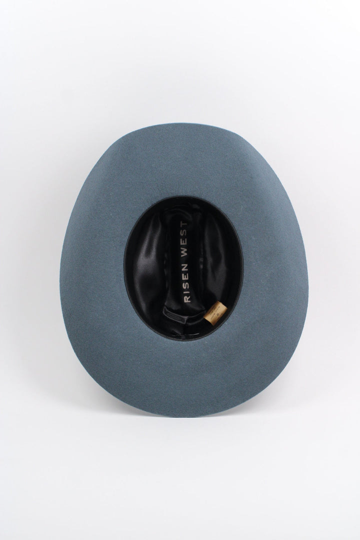 The Mustang - Stone Blue