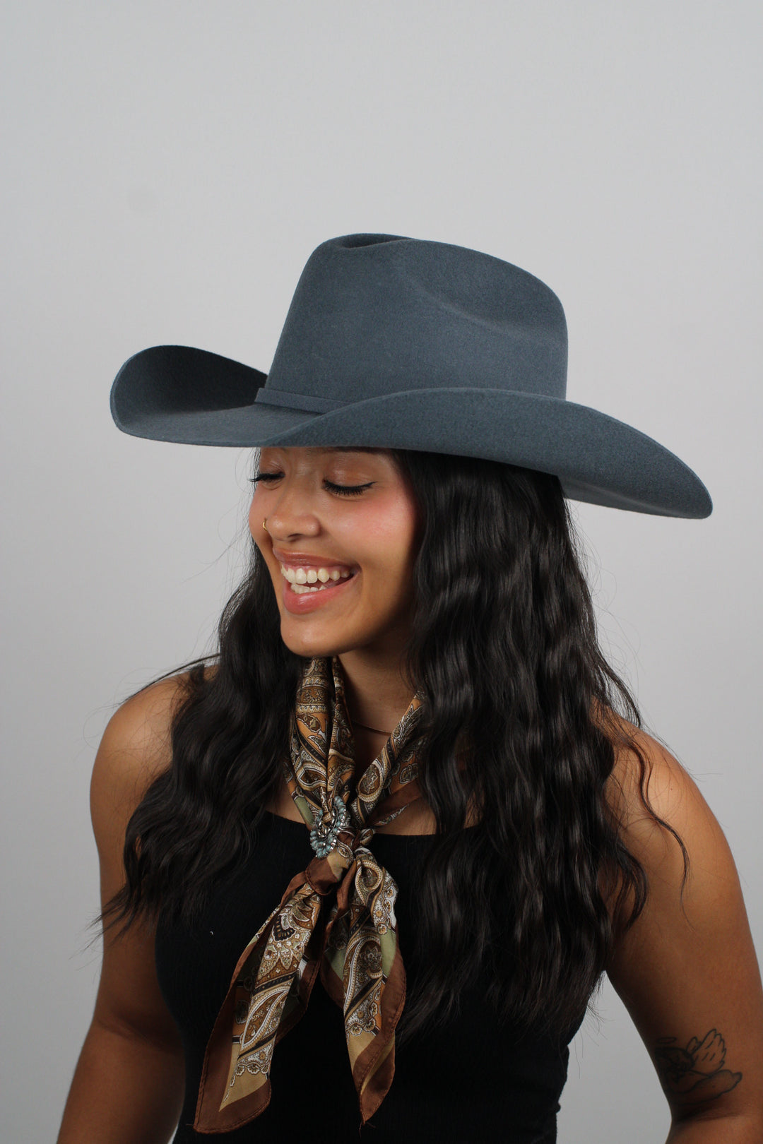 The Mustang - Stone Blue