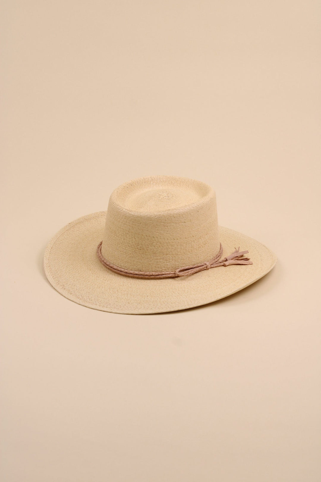 Cabo Fine Palm Leaf Gambler - Natural