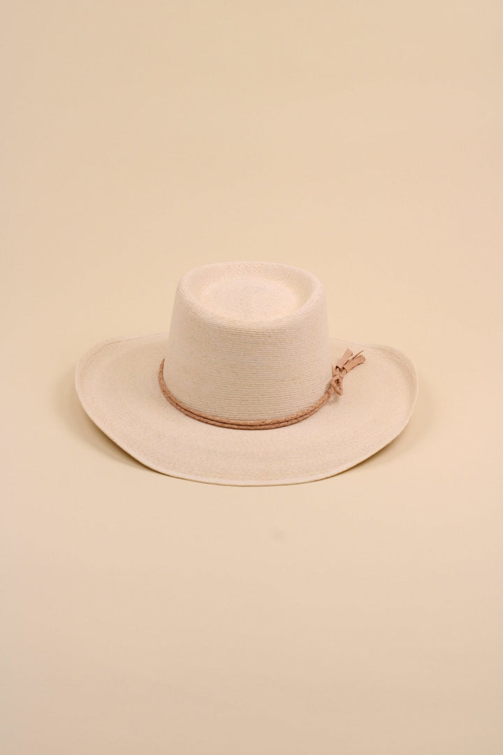 Cabo Fine Palm Leaf Gambler - Ivory