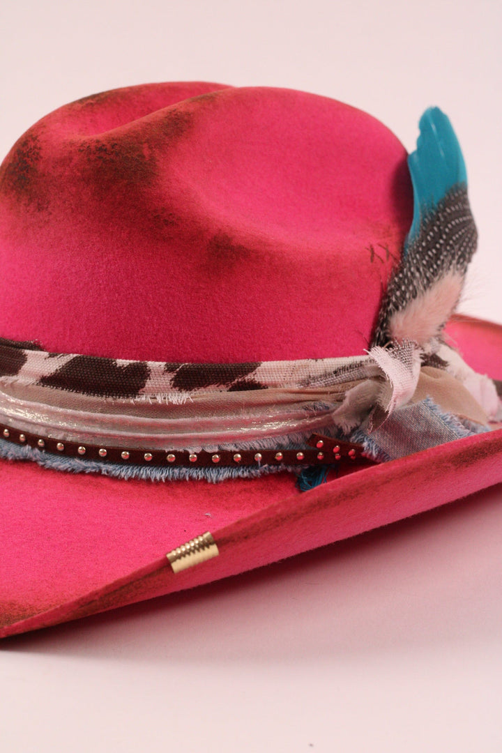 Hailey - Mustang Cowboy Hat - Hot Pink Distressed