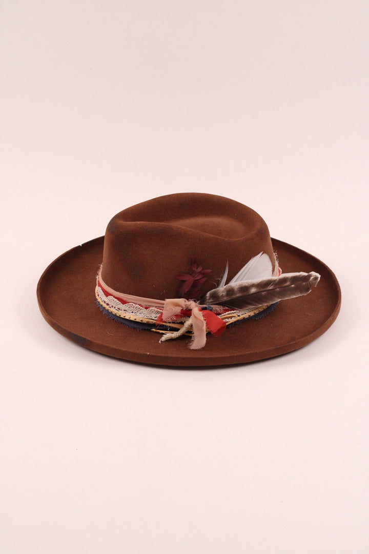 The Sienna -  caramel pencil brim distressed