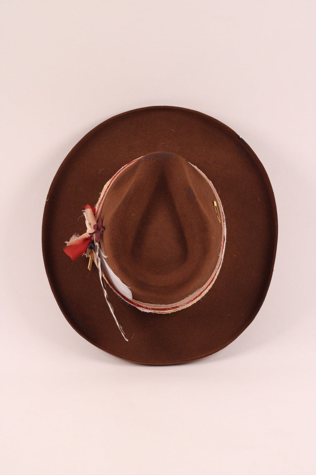 The Sienna -  caramel pencil brim distressed