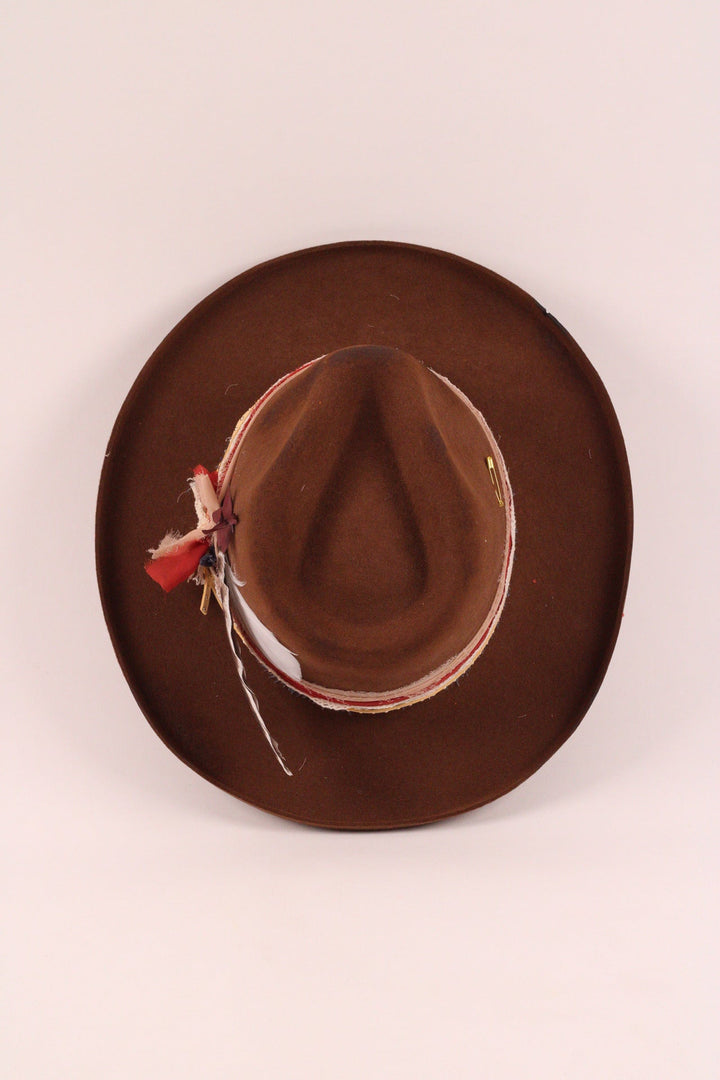 The Sienna -  caramel pencil brim distressed