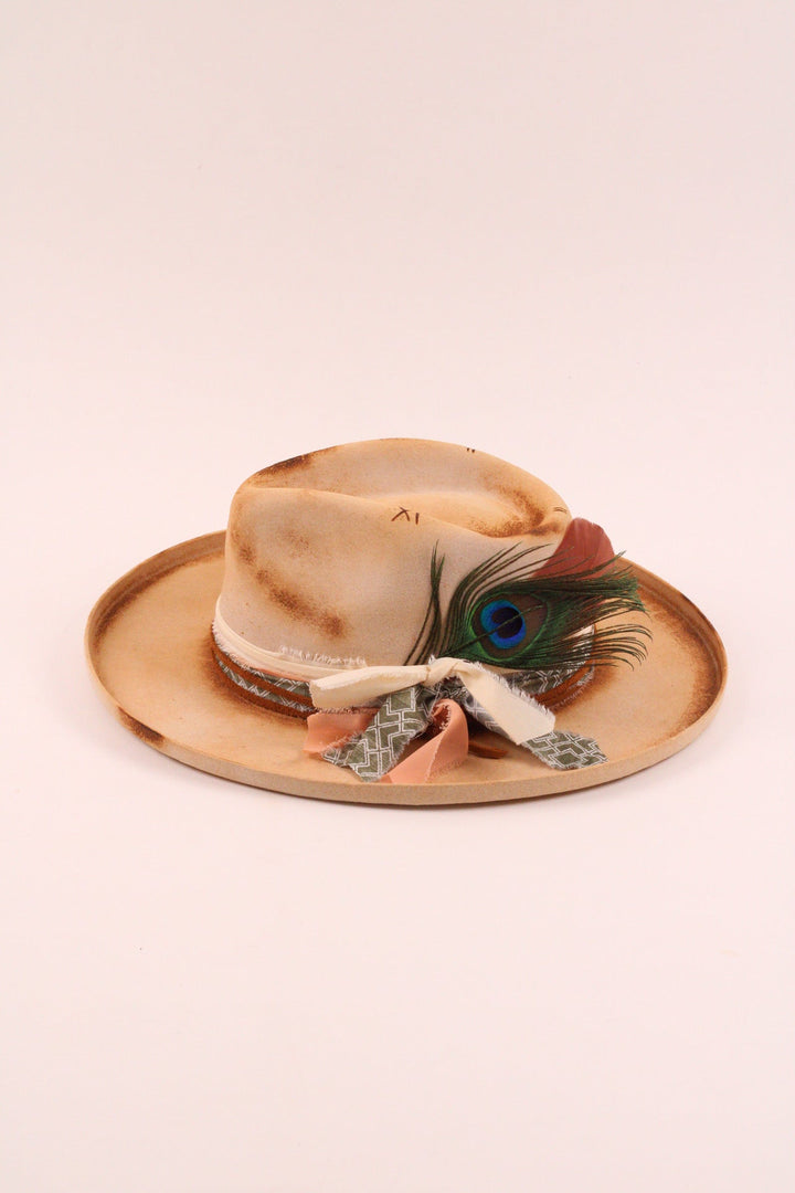 The Aspen - Ivory pencil brim distressed