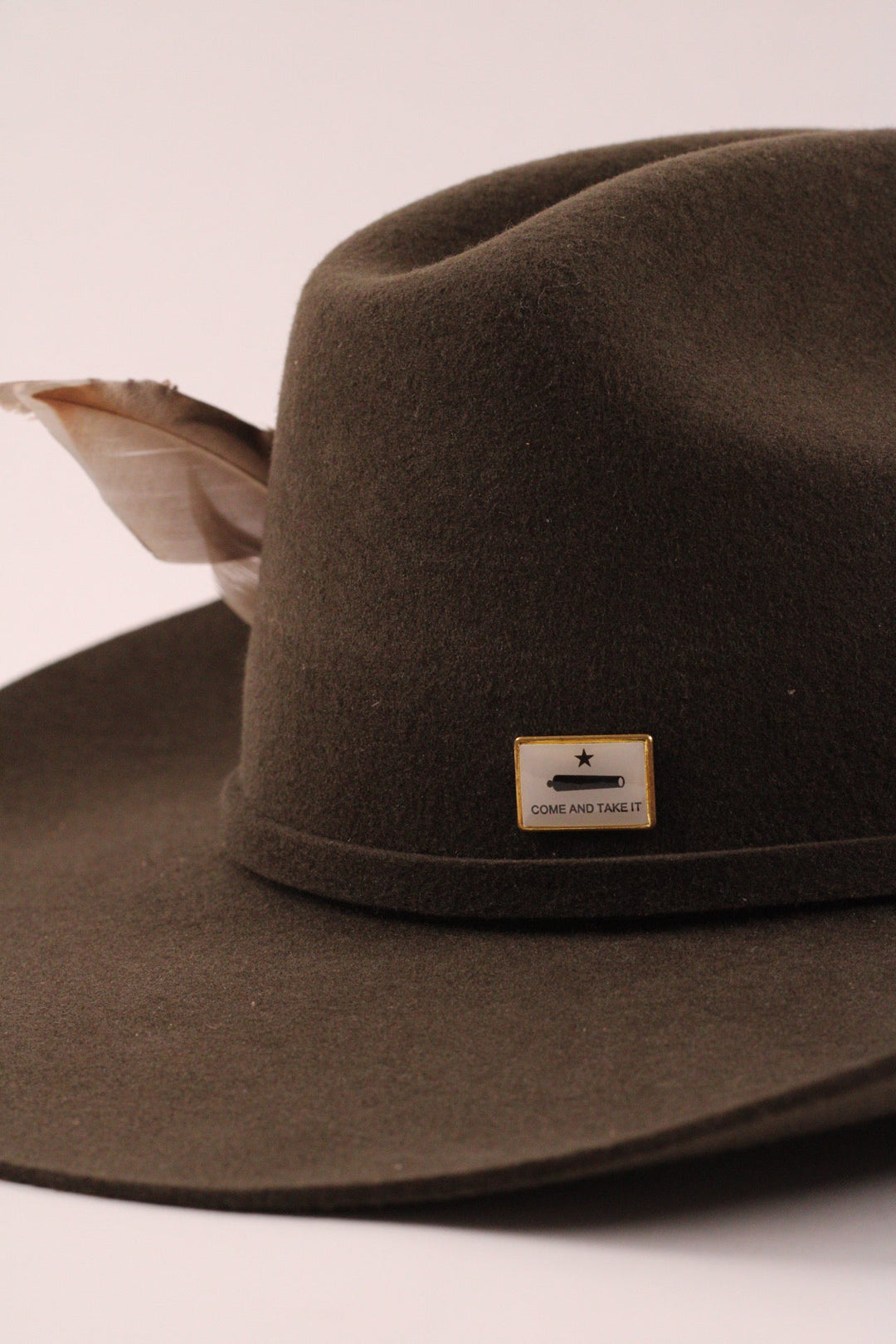The Juniper - Mustang Cowboy Hat - Olive Distressed