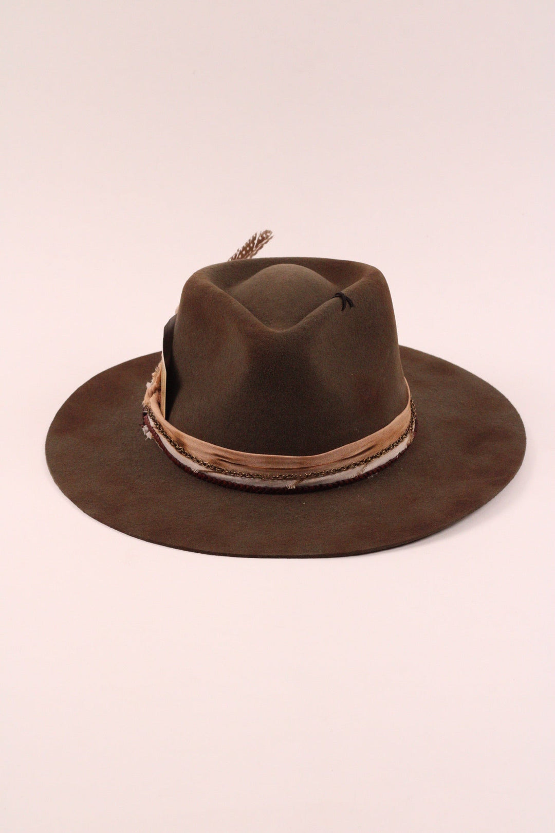 The Frankie Rancher - Wool Felt - Olive distressed